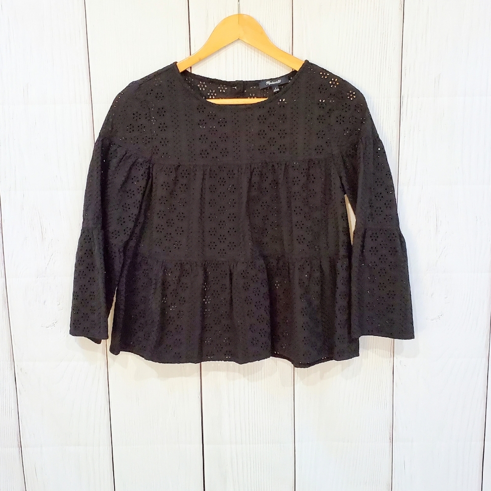 Madewell Eyelet tiered button back top - Picture 10 of 12